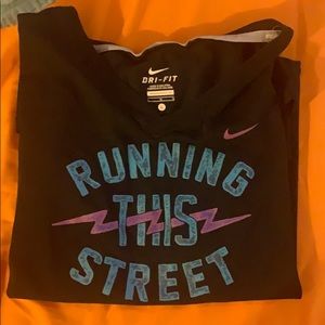 Nike tee